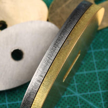 Cargar imagen en el visor de la galería, Guardas de metal para cuchillos